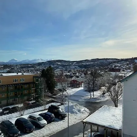 Apartamento Sentral Toppleilighet Med Hoy Kvalitet *